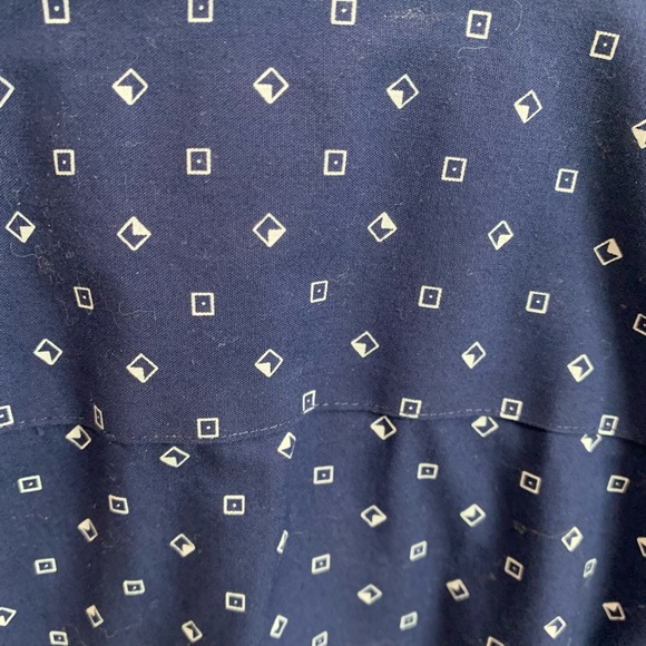 Banana Republic Button Down Patterned Blue Shirt - Picture 4 of 4